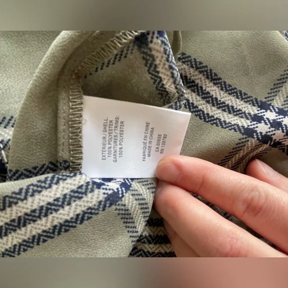 Green sheer top - Picture 5 of 6